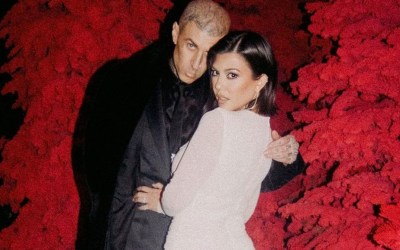 Kourtney Kardashian e Travis Barker anunciam sexo do primeiro filho